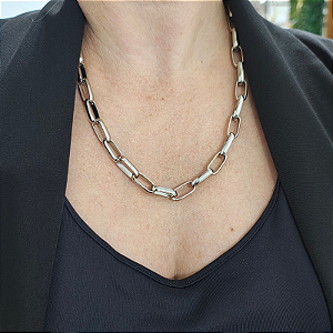 Colar correntaria Italia ( elos quadrados) GG 45 cm folheado em ródio