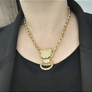 Colar Correntaria com cabeça de Tigre  zircônia e olhos pedra verde folheado em ouro