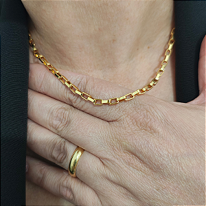 Colar correntaria Italia ( elos quadrados) P 40 cm folheado em ouro