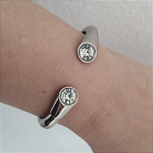 Bracelete Articulado com ponteiras cristal Anna folheado em ródio  (Tamanho único - serve de 16 a 18 cm)