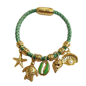 Pulseira Dourada Berloqueira com pingentes marítimos (courino verde) folheado em ouro