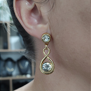 Brinco de pino strass e pingente infinito com pedra cristal folheado em ouro
