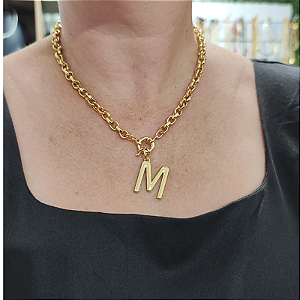 Colar correntaria iris com fecho boia  e LETRA PERSONALIZADA folheado em ouro ( 45 cm)