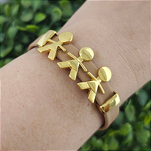 Pulseira Filhos Courino BEGE com 3 FILHOS ( 3 meninos) acabamento folheado em ouro