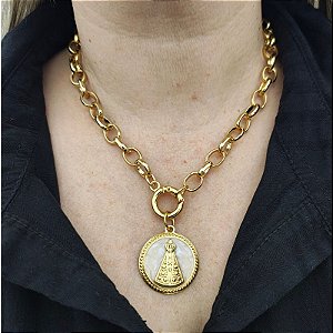 Colar Correntaria Nossa Senhora Aparecida - Resina Nude e dourada