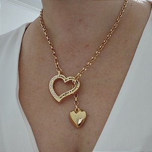Colar gravatinha correntaria Coração Mãe Cravejado folheado em ouro