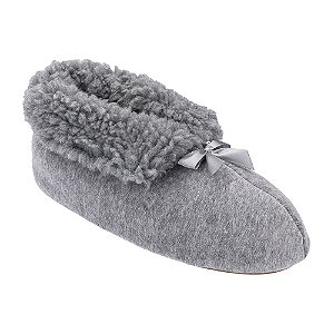Pantufa feminina fechada