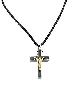 Crucifixo no cordão grosso 3,2 cm