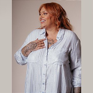 CAMISA LISTRADA AZUL PRATA PLUS SIZE