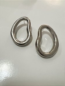 Brinco Maxi Orgânico Vazado Ródio Branco