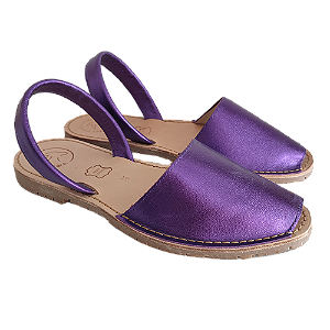 Avarca Roxo Metal em Couro