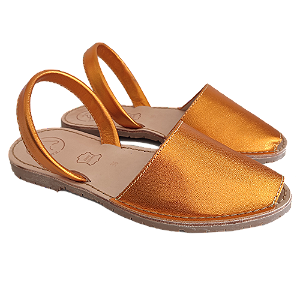 Avarca Laranja Metal em Couro