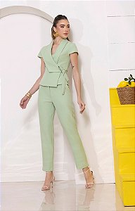 Conjunto Alfaiataria Calça e Blusa Amarração