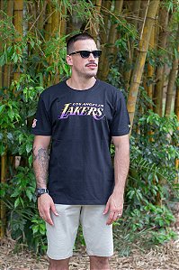 Camiseta Manga Curta New Era Lakers Preta