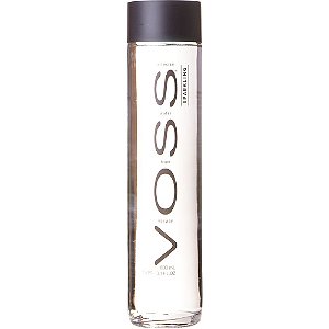 ÁGUA VOSS COM GÁS 800ML