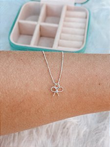 Gargantilha de Prata Mini Laço