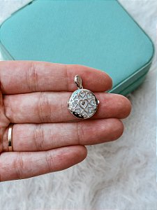 Pingente de Prata Relicário Corações Com Foto