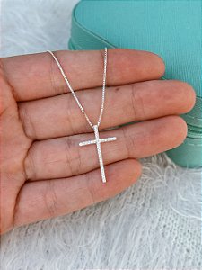 Gargantilha de Prata Cruz Cravejada