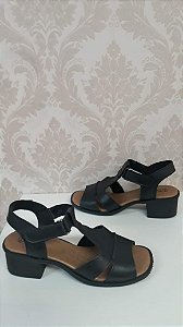 sandalias retro em promoção