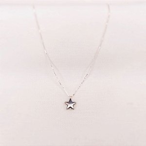 Colar c/ Pingente de Estrela de Hematita