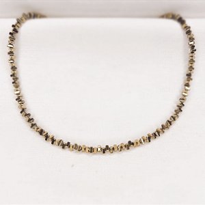 Choker de Hematitas Gold