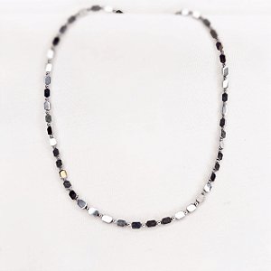 Choker de Hematitas Prateadas