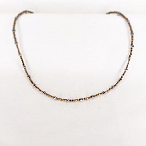 choker de Esferas de Hematitas Prateadas e Douradas