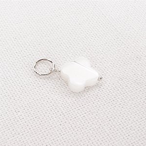 Pingente de Trevo de Madrepérola