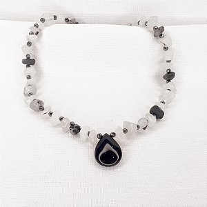 Choker de Quartzo Bruto c/ Rutilo Negro, Jade e Hematitas