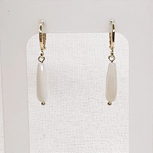 Argola c/ Pingente de Gota de Madrepérola Gold