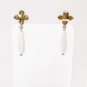 Brinco de Madrepérola Gota Gold