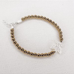 Pulseira de Esferas de Hematitas Douradas c/ Pingente de Espírito Santo de Madrepérola
