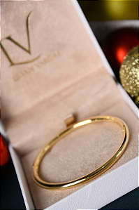 Bracelete fechado liso dourado