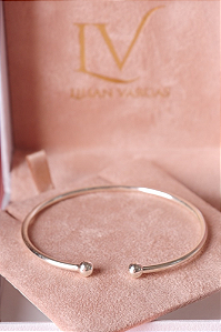 Bracelete rígido em prata 925