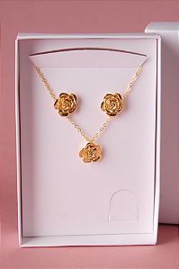 Conjunto colar e brincos flor