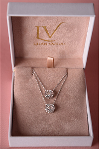 Escapulário redondo no banho de ródio no ouro branco