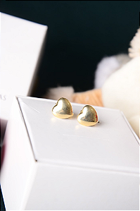 Brinco argola click coração liso