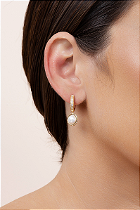 Brinco argola pérola