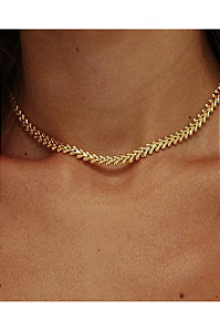 Colar choker escama