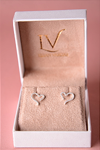 Brinco coração cravejado prata 925