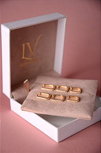 Trio de brincos quadrados cravejados