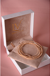 Pulseira várias voltas, com esferas banhada a ouro rosê