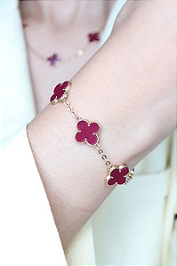Pulseira trevo vinho