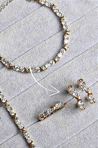 Brinco de argola estilo riviera