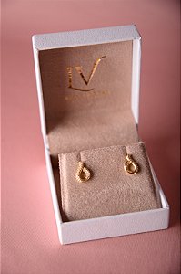 Brinco cravejado tarraxa