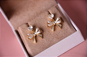 Brinco laço pendente