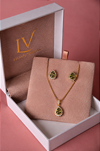 Conjunto de colar e brinco gota cravejada verde