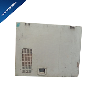 Tampa lateral externa ônibus 64X79,2CM