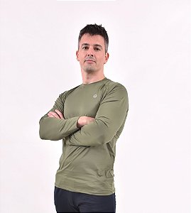 Camiseta Esportiva Manga Longa com Filtro Solar