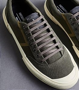 tenis reserva maskot